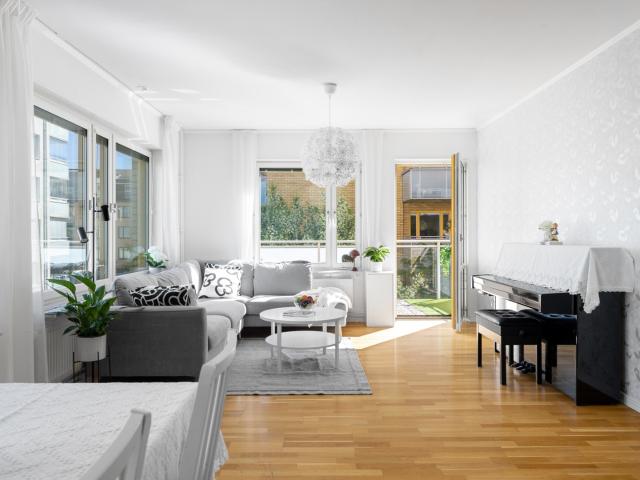 Bostadsrätt till salu i Solna, Stockholm