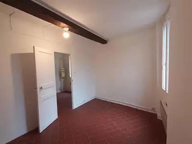 Appartement location à Arrondissement de Toulon, Signes