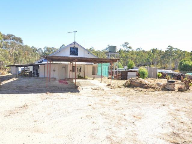 Cottage for sale in Coonabarabran, New South Wales