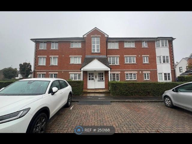 Apartment for rent in Royal Borough of Kingston upon Thames, Greater London