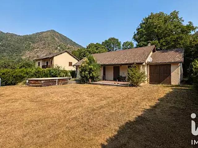Maison vente à Seuillac, Siguer