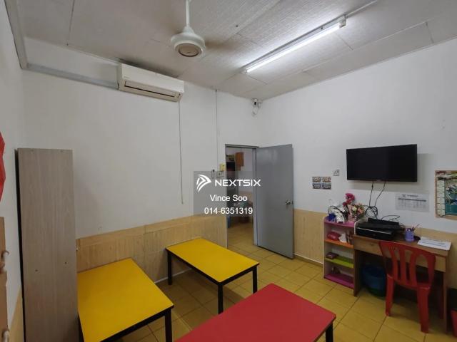 Warehouse for sale in Johor