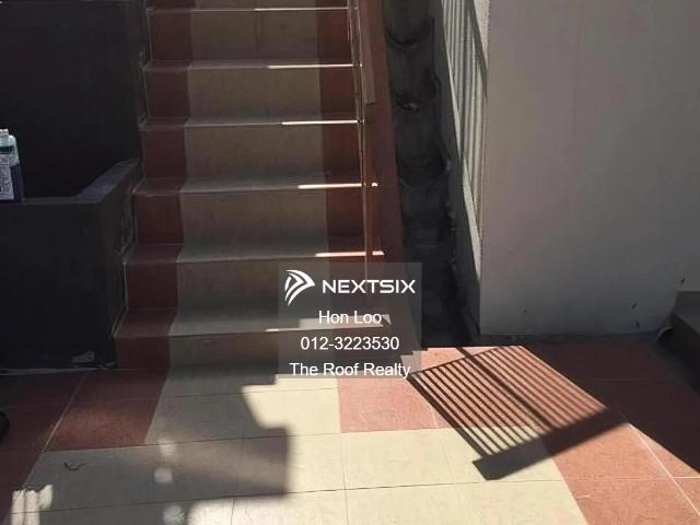 Warehouse for sale in Johor