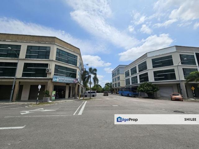 Shop for sale in Bukit Ledang, Johor