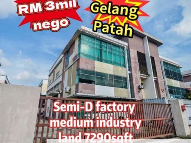 Warehouse for sale in Bukit Ledang, Johor