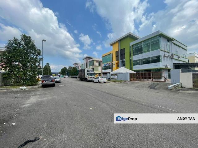 Warehouse for sale in Bukit Ledang, Johor