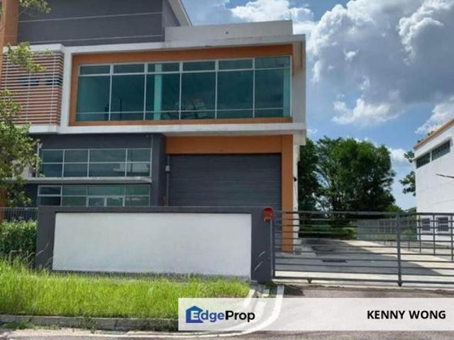 Warehouse for sale in Bukit Ledang, Johor