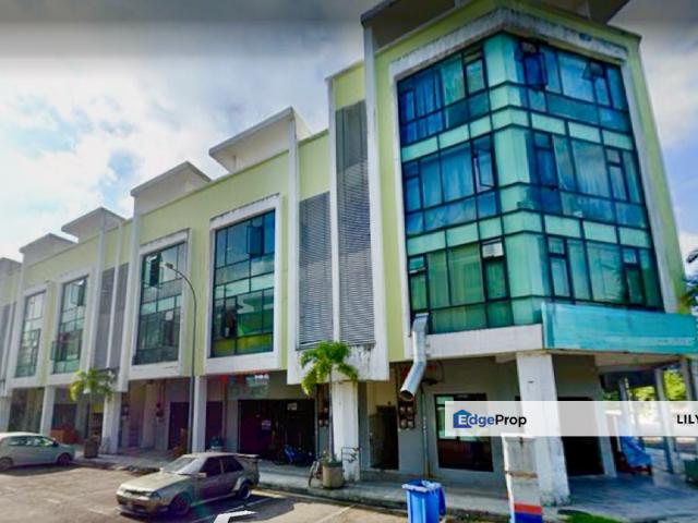 Shop for rent in Bukit Ledang, Johor