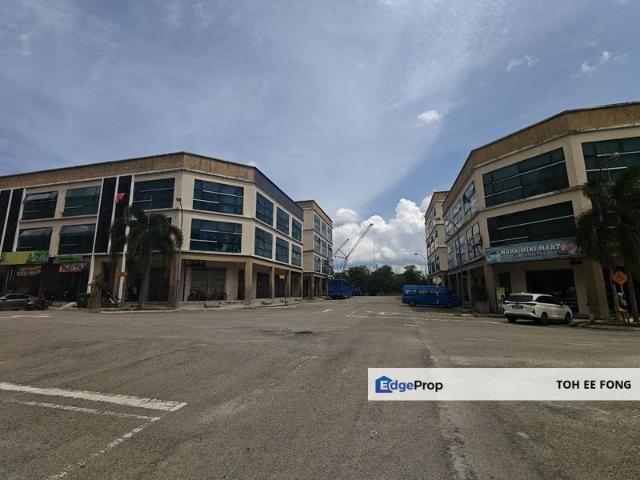 Shop for sale in Bukit Ledang, Johor