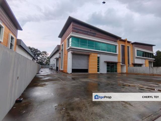 Warehouse for rent in Bukit Ledang, Johor