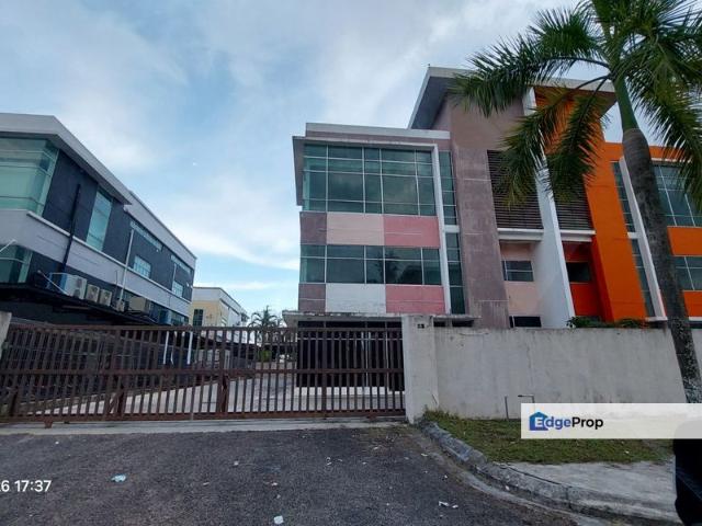 Warehouse for sale in Bukit Ledang, Johor