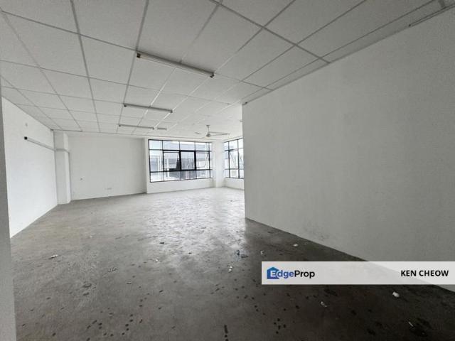 Warehouse for rent in Bukit Ledang, Johor