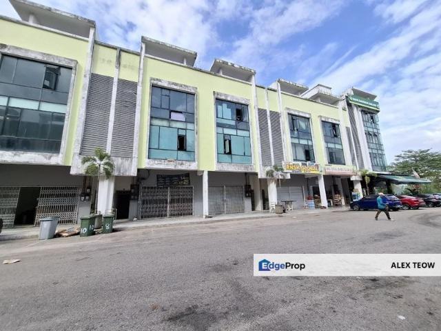Shop for sale in Bukit Ledang, Johor