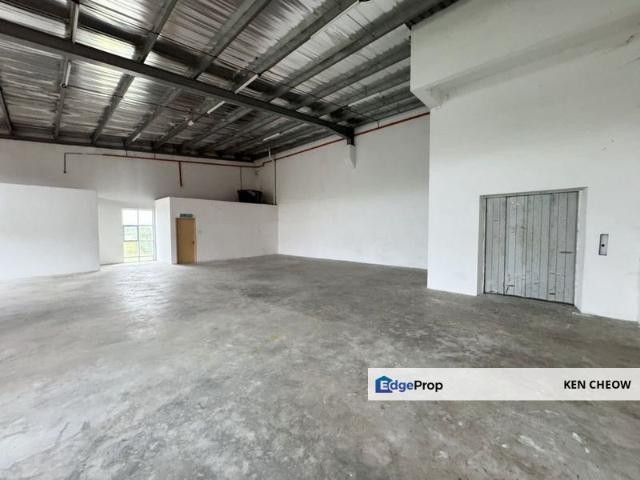 Warehouse for rent in Bukit Ledang, Johor