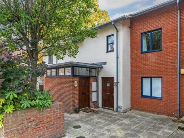 House for rent in Hampshire