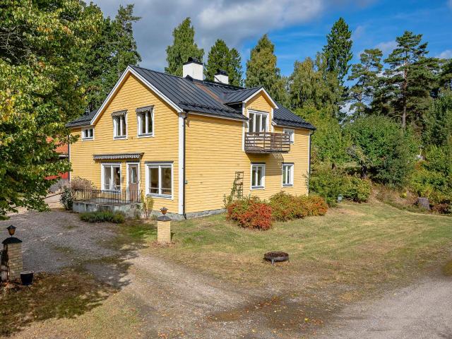 Villa till salu i Flen, Södermanland