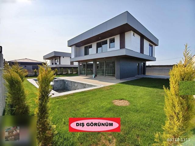 İstanbul Merkez içerisinde satılık Villa