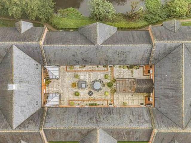 House for sale in City of London, Greater London