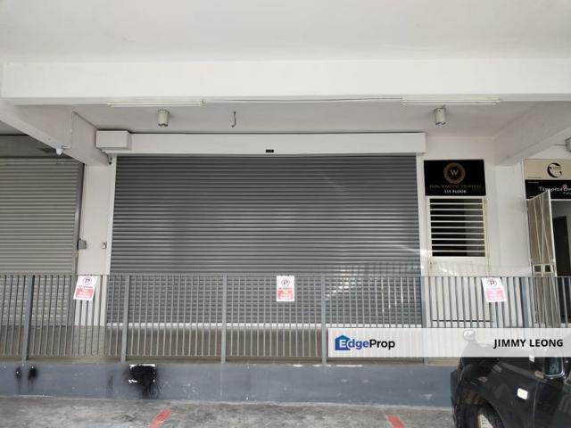 Shop for rent in Kajang, Langat