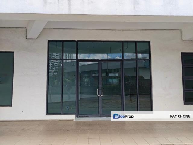 Shop for rent in Kajang, Langat