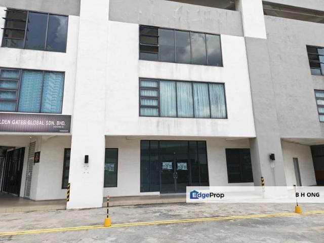 Shop for rent in Kajang, Langat