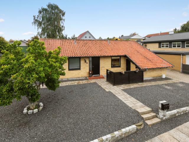 Villa til salg i Nedergårde, Virring