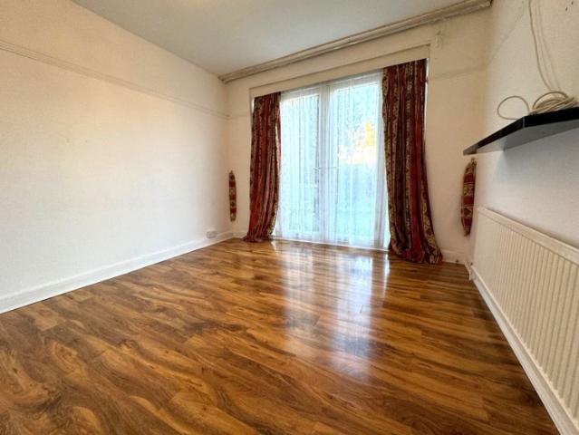 House for rent in Colindale, Greater London