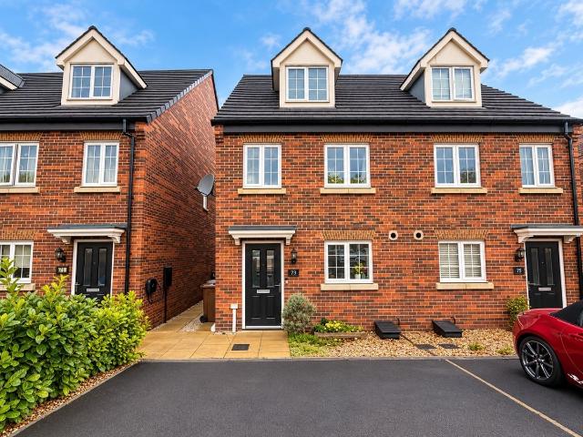 House for rent in Colliers Court, Wakefield