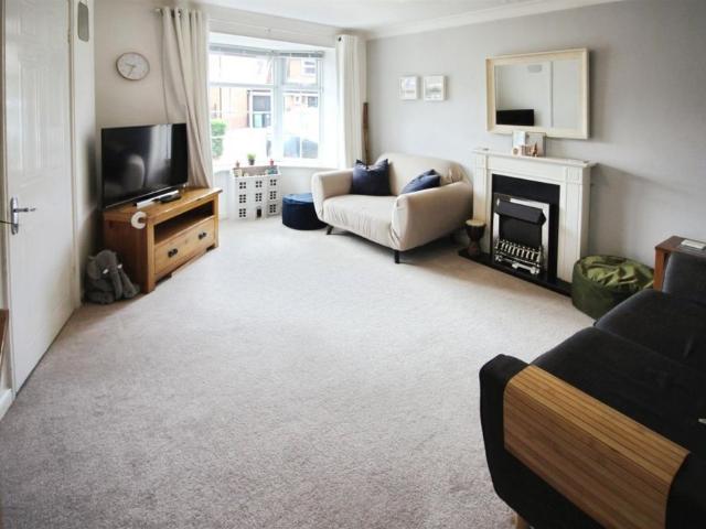 House for rent in Whitkirk, Colton