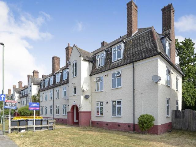 Apartment for rent in Colindale, Greater London