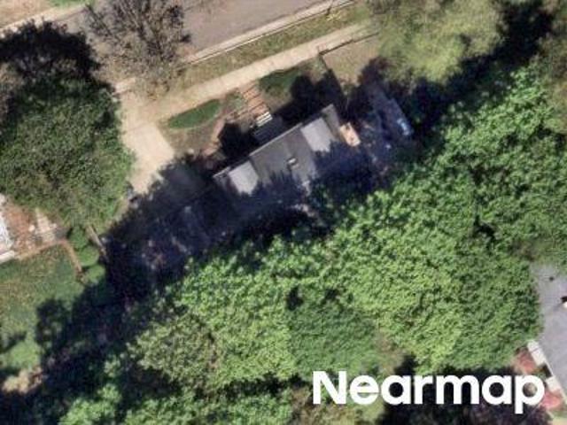 House for sale in Summit, Ohio