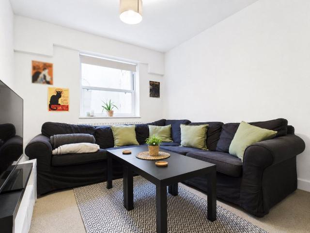 Apartment for rent in Brunswick, Brighton & Hove