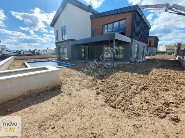 Çorum Merkez içerisinde satılık Villa