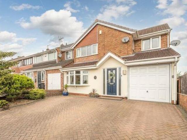 House for sale in Brierley Hill, West Midlands