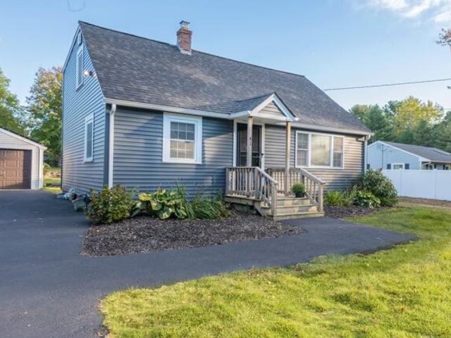 House for sale in Water View Village, Carver