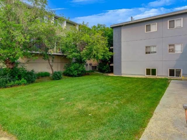 Apartment for rent in Wedgewood, Alberta