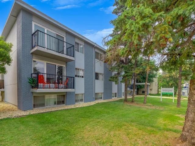 Apartment for rent in Wedgewood, Alberta