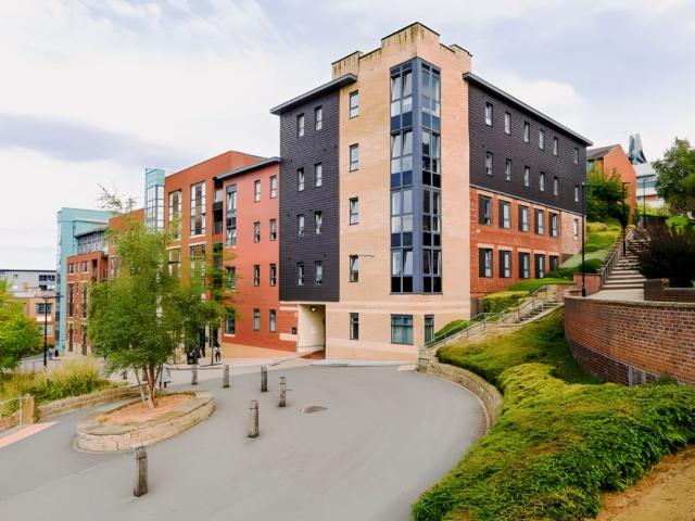Room for rent in Saint Vincent's, Netherthorpe