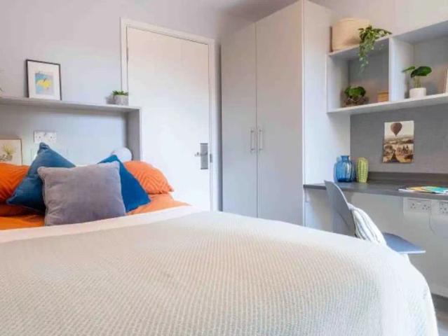 Room for rent in Finsbury, Greater London