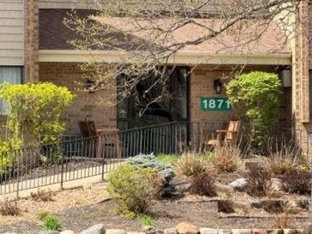 Condo for sale in Eagan, Minnesota