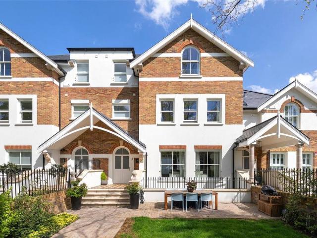 House for rent in North Sheen, Greater London