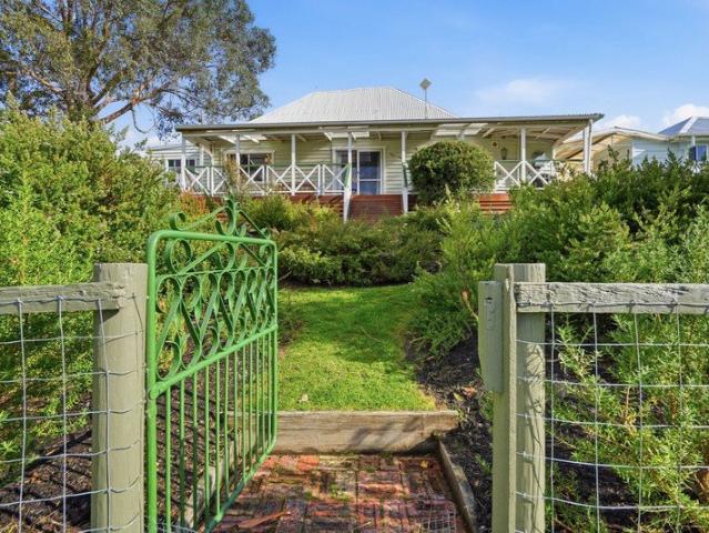 House for sale in Cygnet, Tasmania