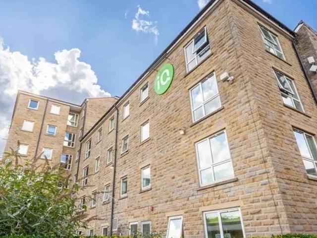 Room for rent in Huddersfield, West Yorkshire