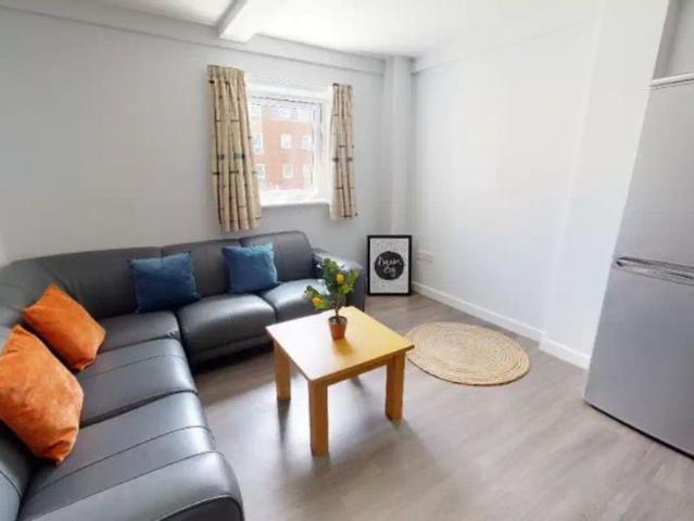 Room for rent in Plungington, Higher Bartle