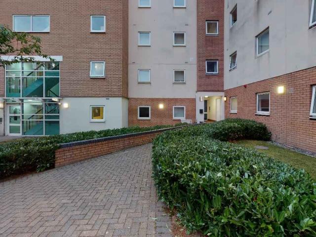 Apartment for rent in Preston, Adelphi