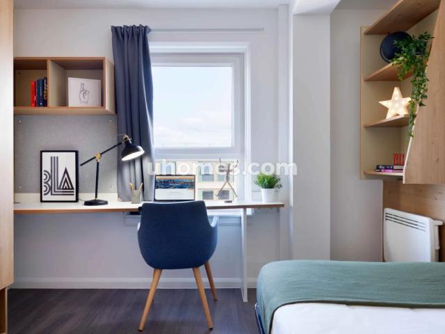 Room for rent in Hampton Park, City Of Southampton