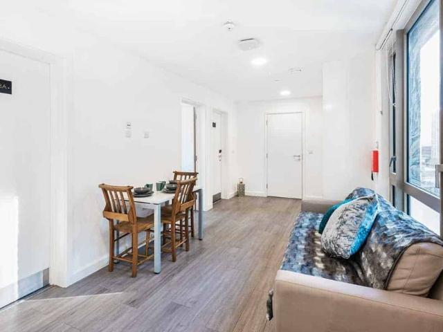 Room for rent in London Borough of Lewisham, Deptford