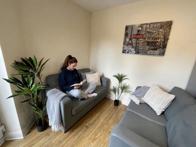Room for rent in Chorlton-on-Medlock, Georgia
