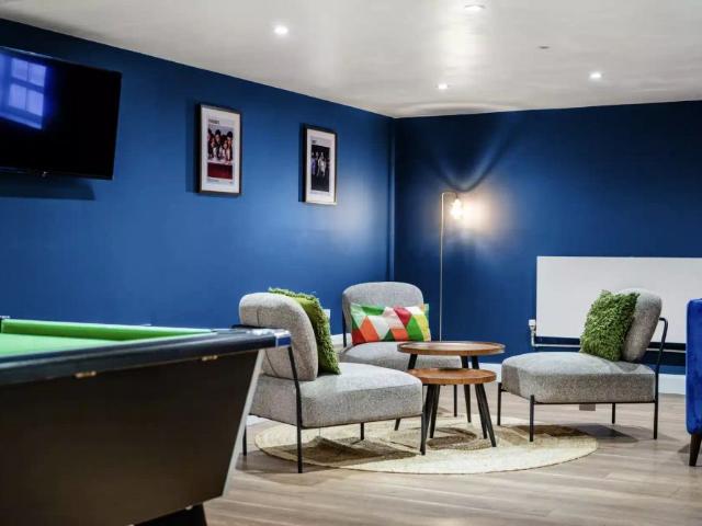 Room for rent in South Bank, Greater London