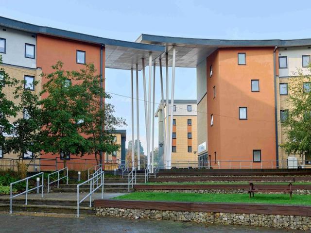 Room for rent in Hythe, Fordham Heath